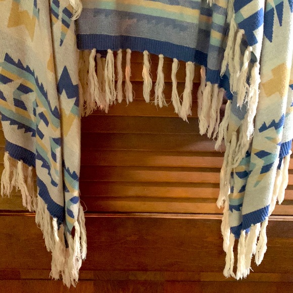 Tasha Polizzi print blanket cardigan with fringe - Picture 2 of 5